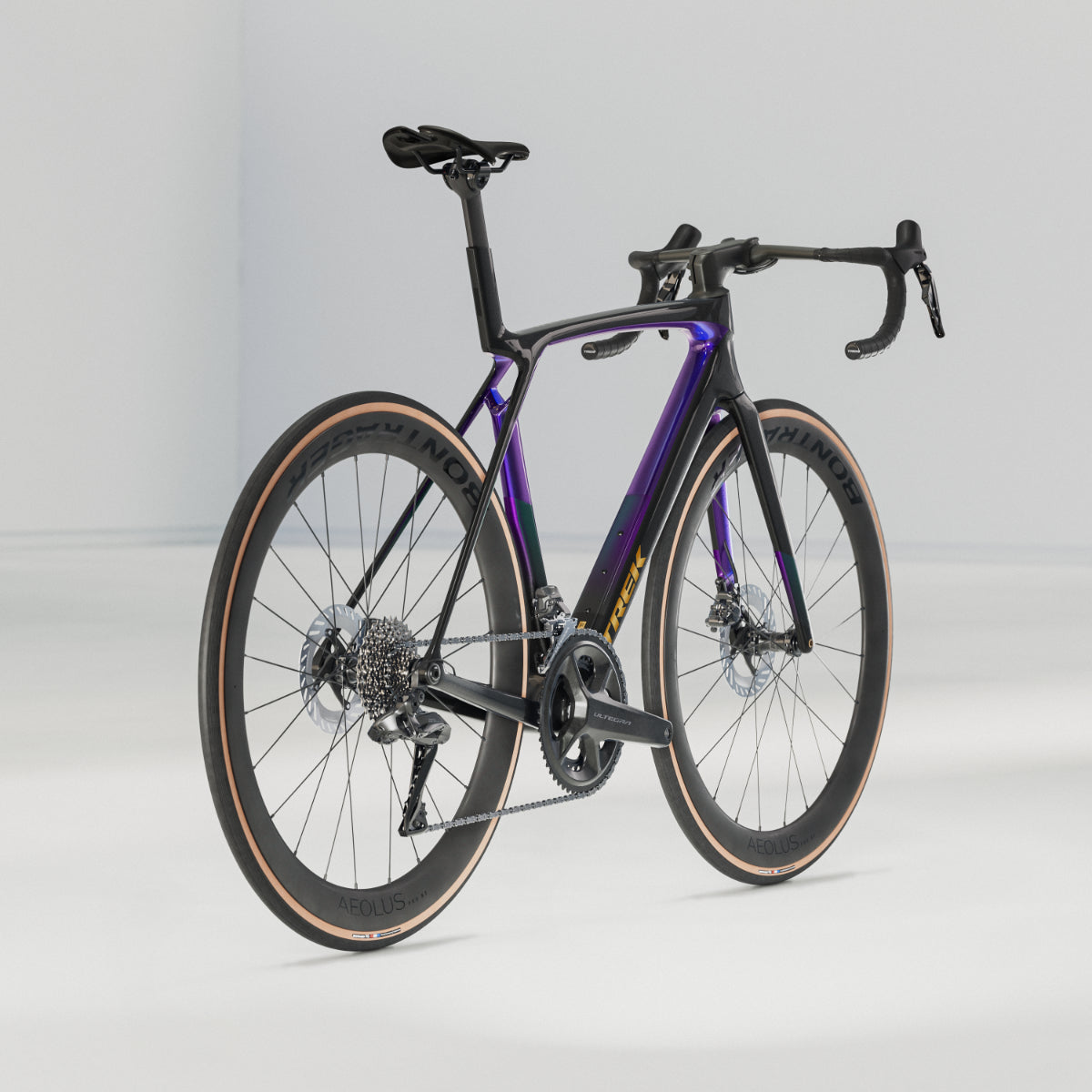 Trek Madone SL 7 Gen 8 Dark Star