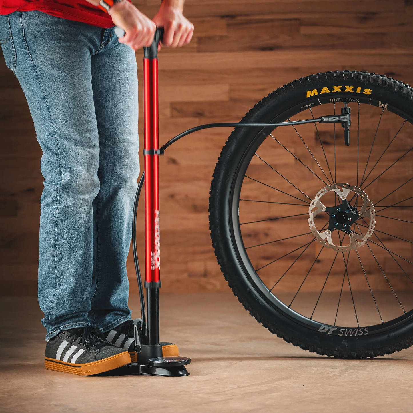 Feedback Sports - Pneuma CC Floor Pump
